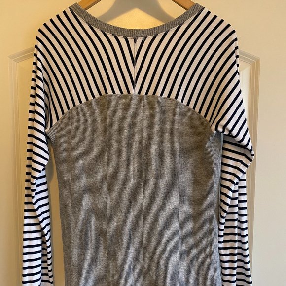 Splendid Striped Sleeve Thermal Baseball Shirt - Picture 7 of 8